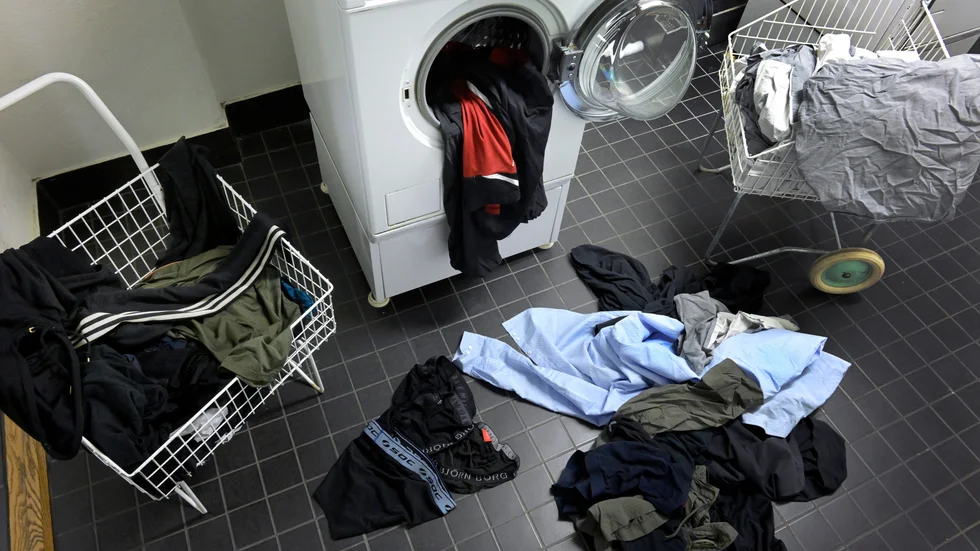 "Jag vet inte hur gammal tvättmaskinen är, men i mitt tycke inte tillräckligt gammal för att få lov att lägga av."