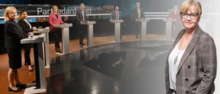 "En tydligt pressad regering försöker göra allt den kan för att väljarna inte ska minnas falukorvarna och de tvärsäkra löftena"