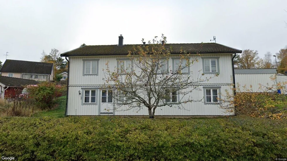 Almvägen 2