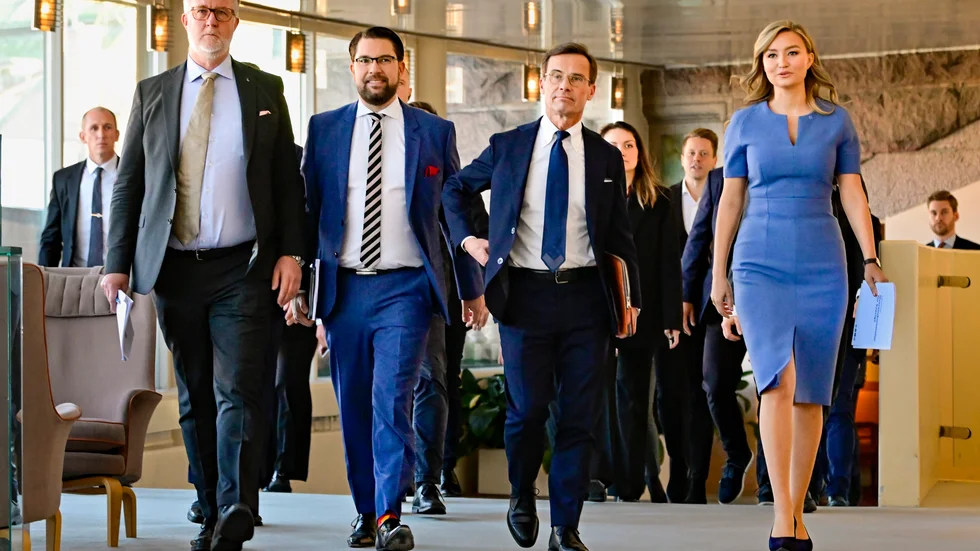 Nu borde politiken göra sitt för att hålla ihop landet och stötta dem som drabbas värst av den ekonomiska krisen. I stället väljer regeringen och Sverigedemokraterna att genomföra en stor skattesänkning riktad mot dem med de högsta inkomsterna, skriver riksdagsledamoten Fredrik Olovsson (S).