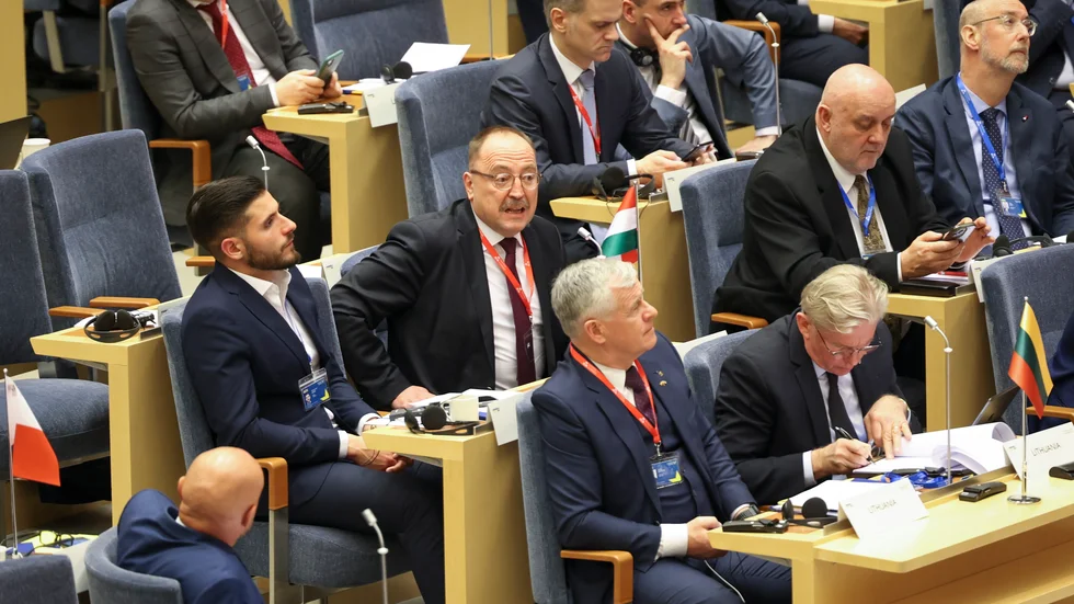 Zsolt Németh, ordförande i Ungerns utrikesutskott, under en konferens för utrikes-, säkerhets- och försvarspolitik i riksdagen.