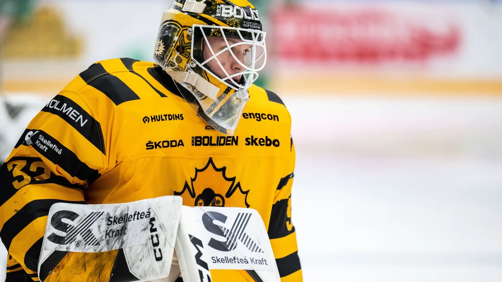 Linus Söderström flögs inte ned till kvällens match i Oskarshamn.