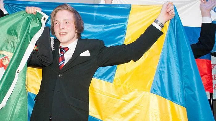 Lyckat. Det blev ett lyckat europeiskt kockmästerskap för Kai Laitinen, 18 år. Hans lag fick med sig en silverpeng från tävlingarna i Belgrad, Serbien.