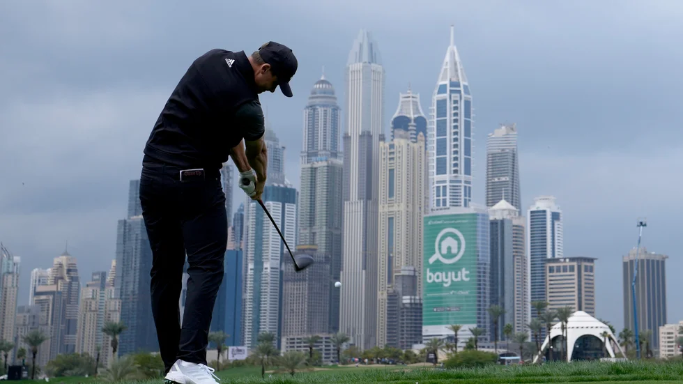 Ludvig Åberg har inlett starkt i Dubai.