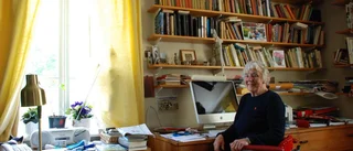 Gerda Antti om sin "funderingsbok"