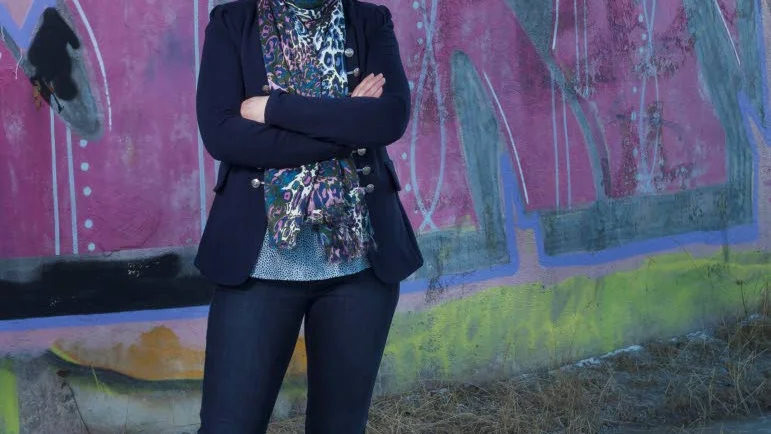 prästdotter. Lina Stoltz är dotter till den förre prästen Bengt Pohjanen, men enligt Lina handlar boken inte om henne själv.?Foto: Susanne Lindholm