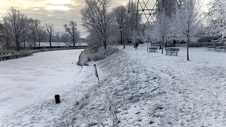 Här vill Pär-Åke att AB Göta kanalbolag bygger en trappa
