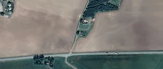 Nya ägare till hus på Smedberga 141 i Motala - 2 500 000 kronor blev priset