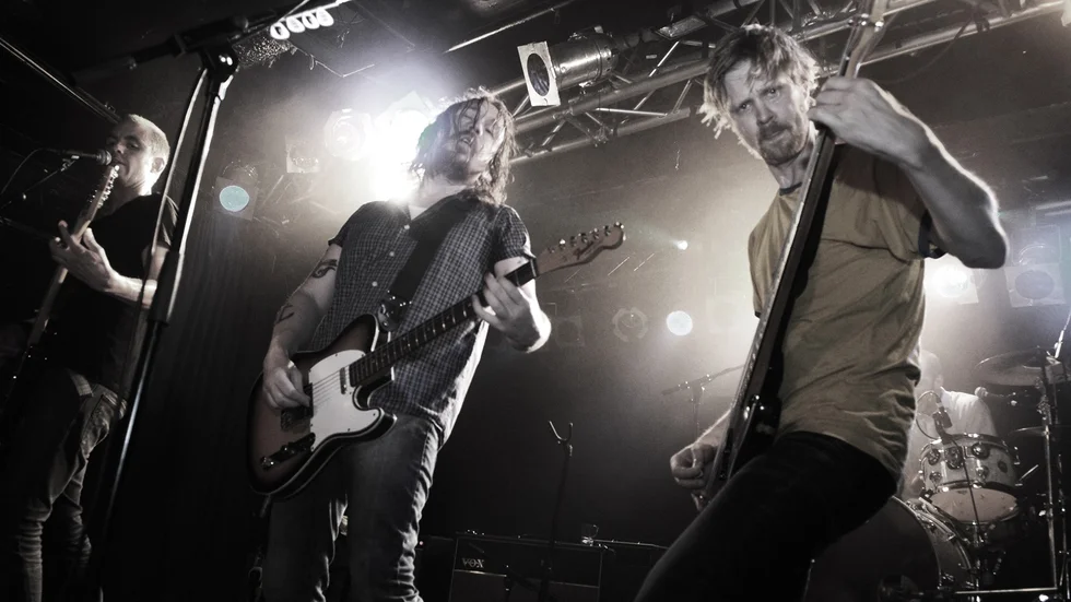 Snoddas på Debaser Slussen i Stockholm 2007.
Under Hultsfredsfestivalen 2007 gjorde Winnerbäck fyra spelningar, en med Snoddas. Ett särskilt set sattes upp (för alla innanför tullarna som inte orkade masa sig till Småland) på Debaser Slussen - i dag igenmurat under Guldbron. Anders "Ankan" Johansson till höger.
