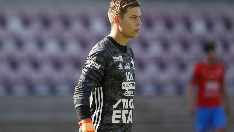 Kevin Dyplin lämnar IFK Eskilstuna för spel i division 1-klubben Örebro Syrianska.