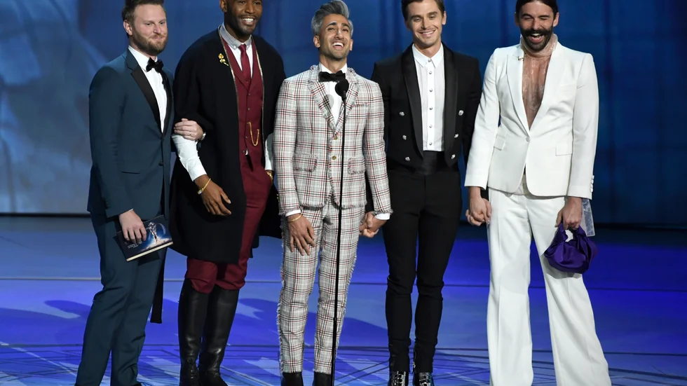 Bobby Berk, Karamo Brown, Tan France, Antoni Porowski och Jonathan Van Ness från tv-serien "Queer eye". Det är en läderjacka buren av Antoni Porowski i programmet som står i centrum för tvisten. Arkivbild.