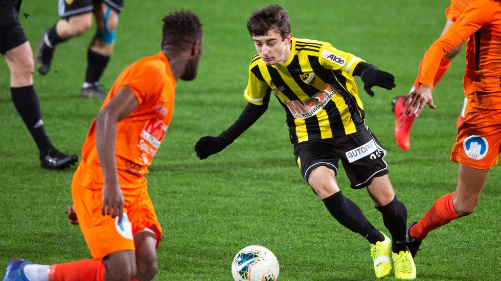 IFK Hässleholm-talangen Armin Culum bekantar sig med AFC Eskilstuna den här veckan.