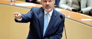 Ledare: Röda flörtar för blå väljare