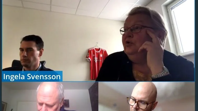 Socialnämndens ordförande Ingela Svensson (C), tf socialchef Joakim Nyman och Jon Sjölander (M).