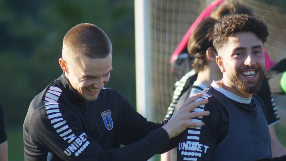 Jacob Ortmark tillsammans med Moustafa Zeidan under lägret i Spanien.