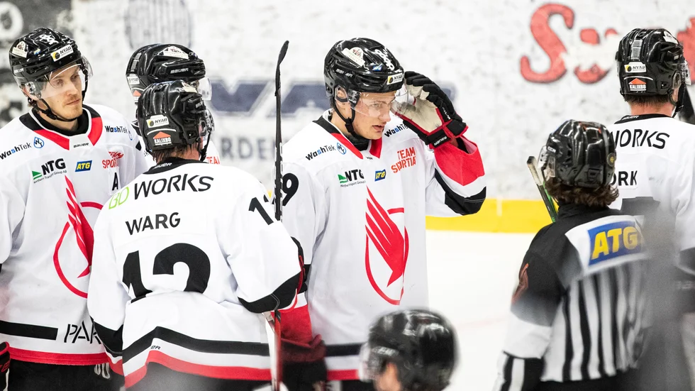 Kalix HC åkte på en ny tung förlust mot Surahammar med 3–5.