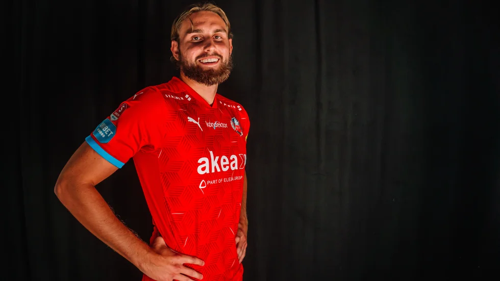 Ali Suljic berättar att en av anledningarna tll att han valde Helsingsborgs IF var att sportchef i föreningen är svenska herrlandslagets mittback och lagkapten Andreas "Granen" Granqvist. 
