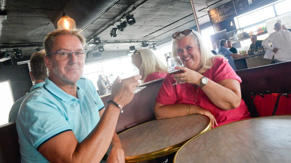 Rolf Karlsson och Carina Karlsson hade åkt från Bygdsiljum för att besöka ölmässan.