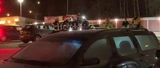 Nytt larm om bilbrand i Brandkärr – försökte tända eld via tanklocket