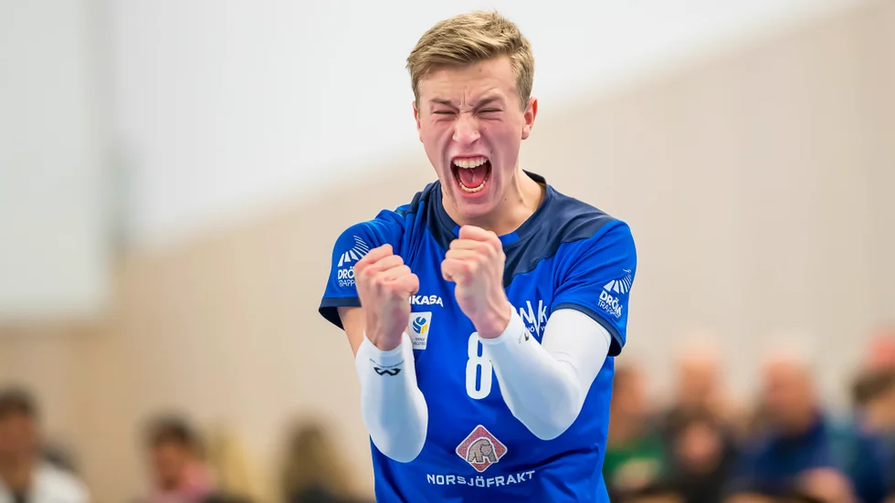 Joel Andersson tillhör Norsjö VBK i SM-sammanhang men spelar till vardags i RIG Falköping. Och nu även i A-landslaget. 