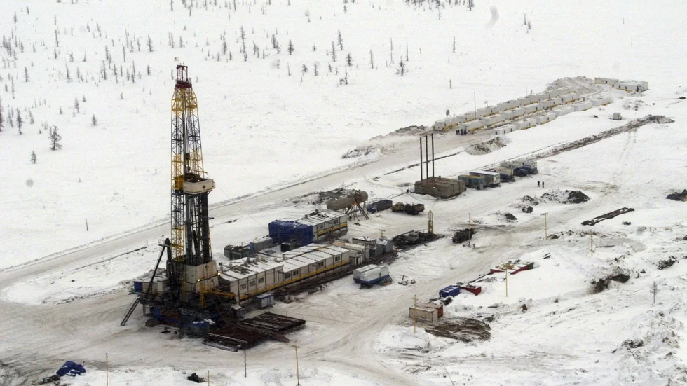 I det ryska anfallskriget mot Ukraina står inte näringslivet oberört. Energijätten BP valde att dumpa sitt innehav i ryska oljebolaget Rosneft, vilket är delvis ägt av ryska staten. En post värd närmare 131 miljarder svenska kronor. 
