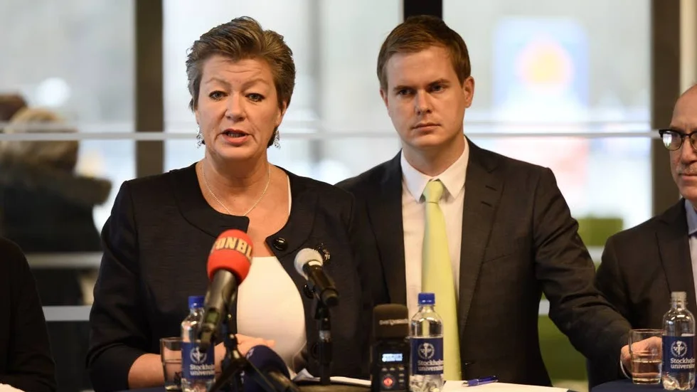 Se upp med Gud. Ylva Johansson (direkt) och Gustav Fridolin (indirekt) förekommer båda två i dagens ledartext. Androm till varnagel som de gamla sa.