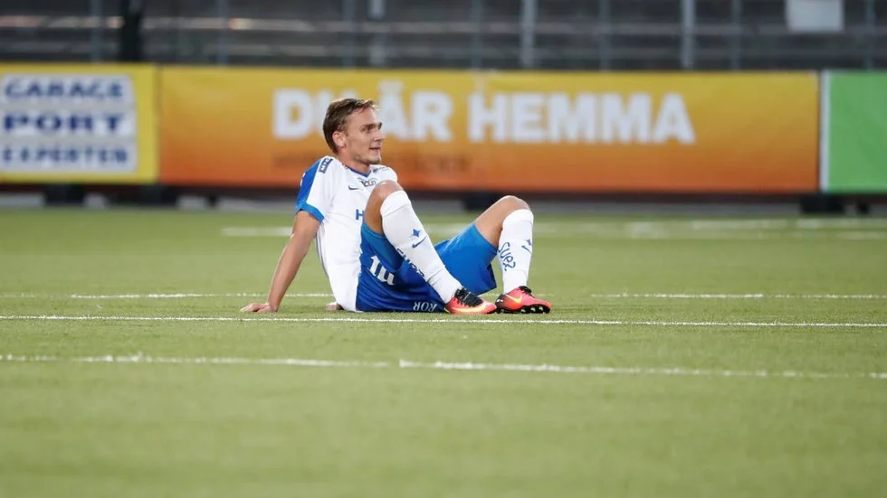 Linus Wahlqvist kunde inte slutföra matchen mot Västerås. "Enligt Dale (Reese,  idrottsskadeterapeuten) ska Linus vara uttagningsbar men det morgondagen (fredag) avgör. Vi tar ett beslut efter träningen", upplyser Jens Gustafsson.