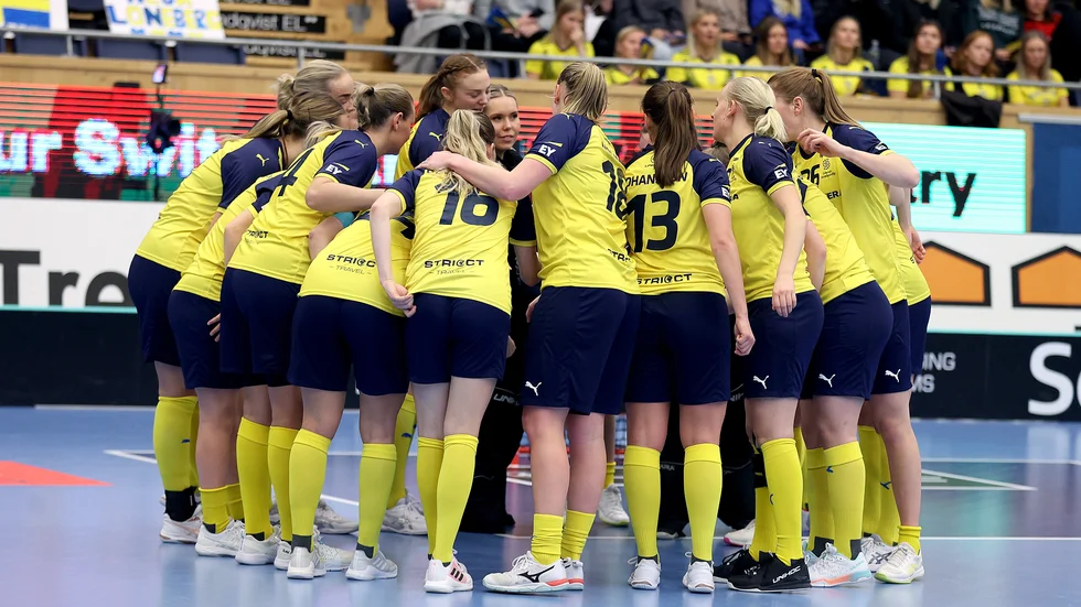 Sverige får göra sig redo att möta Norge i kvartsfinalen.