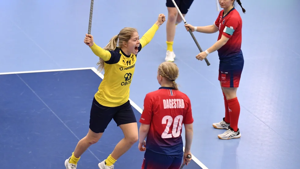 Sveriges Maja Viström jublar.