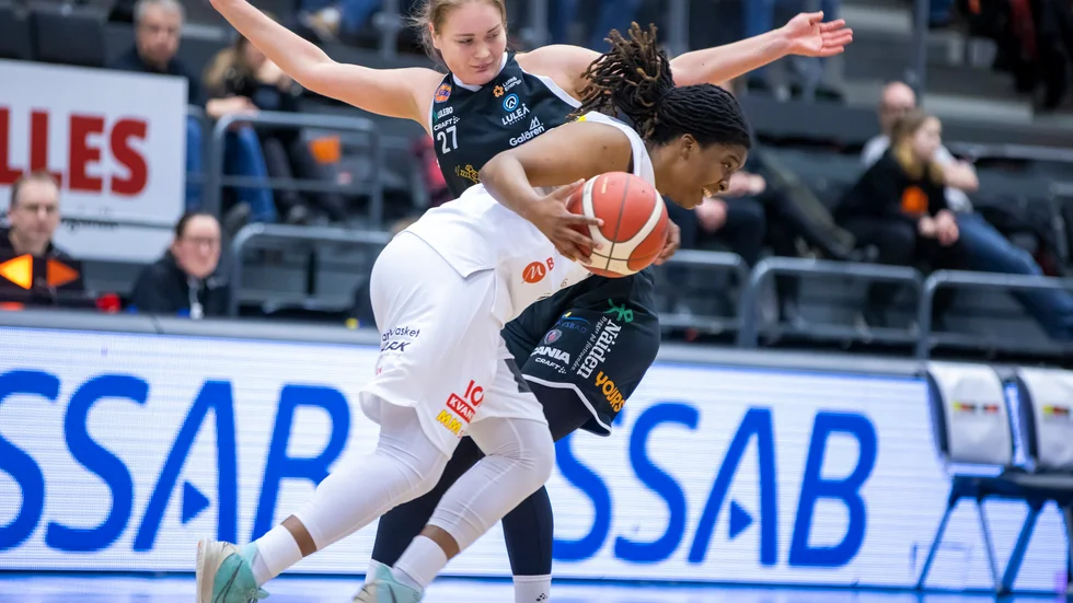 Eira Borgh förlänger sitt kontrakt med Luleå Basket.