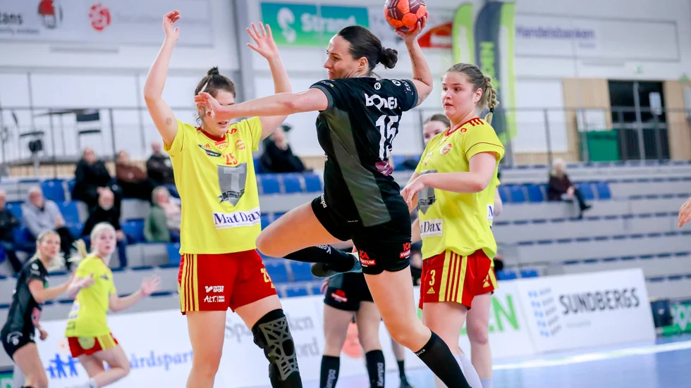 För två omgångar sedan kördes Eslöv över med 38–19. Nu krossade Annica Öléns Boden Handboll GT Söder.