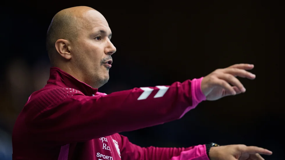 Zoran Roganovics Guif har, med fyra ligamatcher kvar den här säsongen, skaffat sig ett bra läge för att minst behålla åttondeplatsen som innebär slutspel.