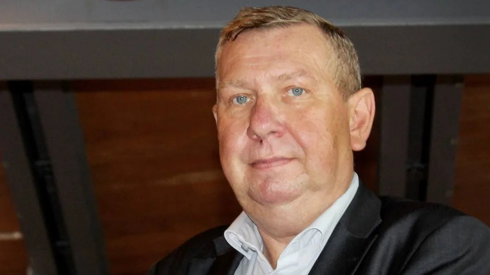 Nu har Magnus Nilssons fått två efterträdare till den vd:posten han valde att lämna för 14 dagar sedan.