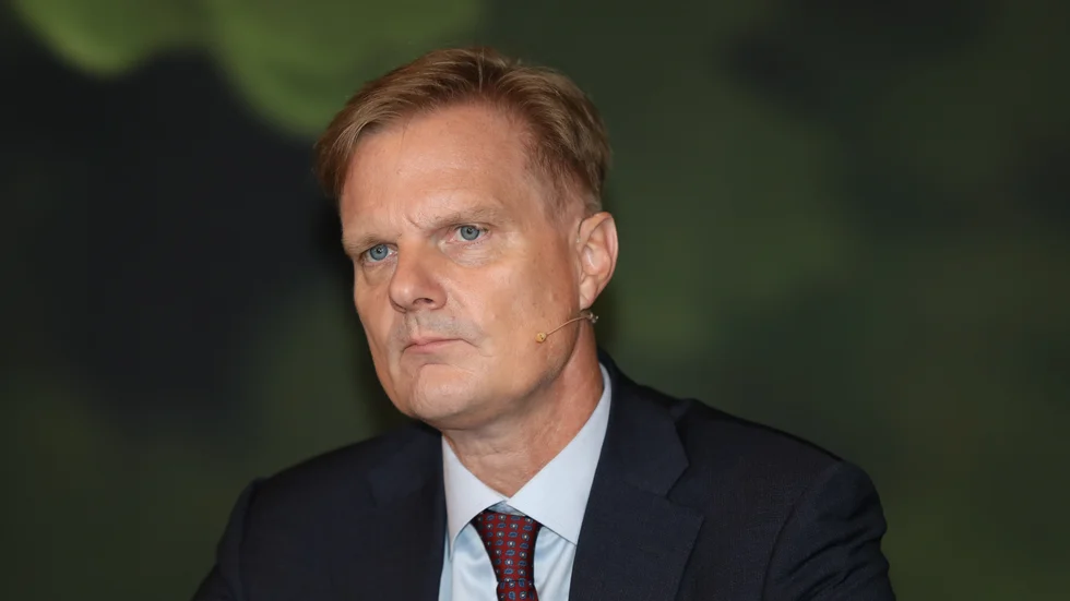 Swedbank, med vd Jens Henriksson, presenterar kvartalssiffror. Arkivbild.