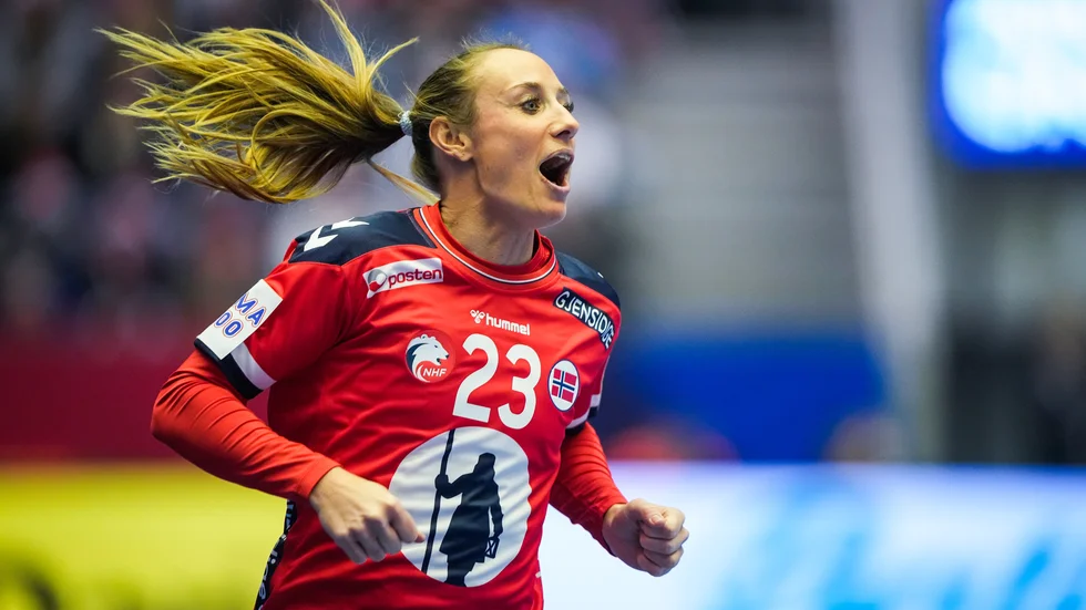 Norges Camilla Herrem hade flera anledningar att jubla i VM-premiären mot Grönland.