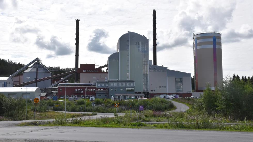 Skellefteå Kraft planerar en satsning med avskiljning och lagring av koldioxid från kraftvärmeverket i Hedensbyn. Nu har bolaget och en kommunal nämnd olika åsikter om den planerade mellanlagringen.