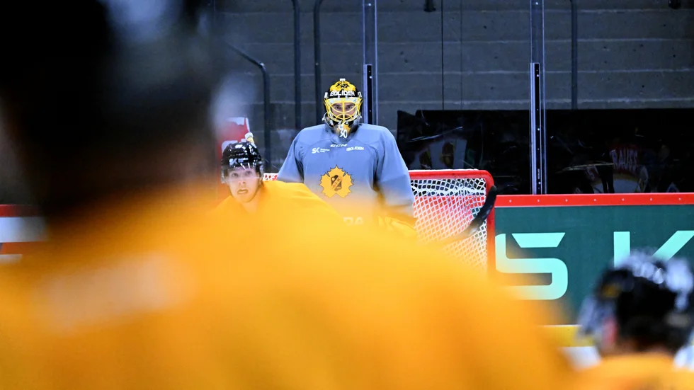 Skellefteå AIK:s målvakt Gustaf Lindvall är tillbaka i full träning, och närmar sig en comeback. ”Det var kul”, säger målvakten som opererade sig den 1 februari tidigare i år.