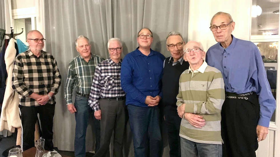 Från vänster ses Christer Hansson, Rolf Wikström, Stig Fransson, Jörgen Wennström, Henry Andersson, Björn Hedqvist och Erik Johansson. På bilden saknas Per-Albin Eriksson.