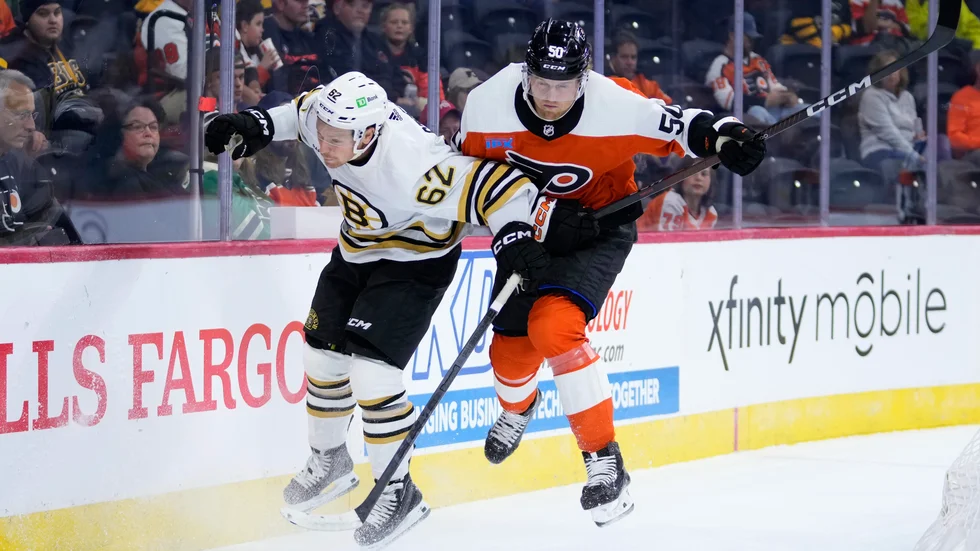 Adam Ginning i Philadelphias klassiska tröja i en träningsmatch mot Boston 2 oktober.