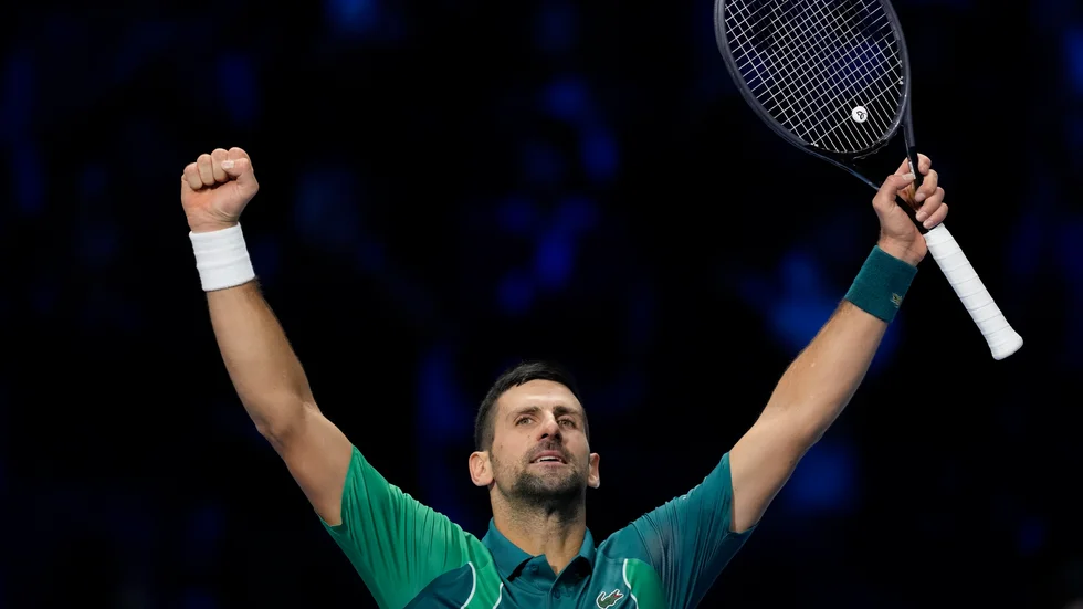 Novak Djokovic firar segern mot Holger Rune i Turin.