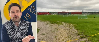 Genomvåta gräsplaner stängs av – så påverkas Hundraårscupen
