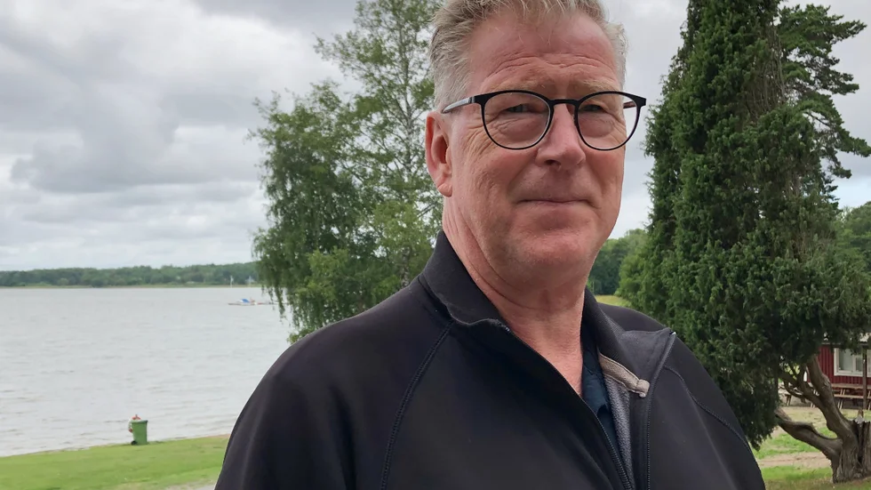 Kenneth Svensson, Enköpings kommuns teamledare för personalen på Bredsands Camping, är en av de tjänstemän som fått tillstånd att använda grön laser.