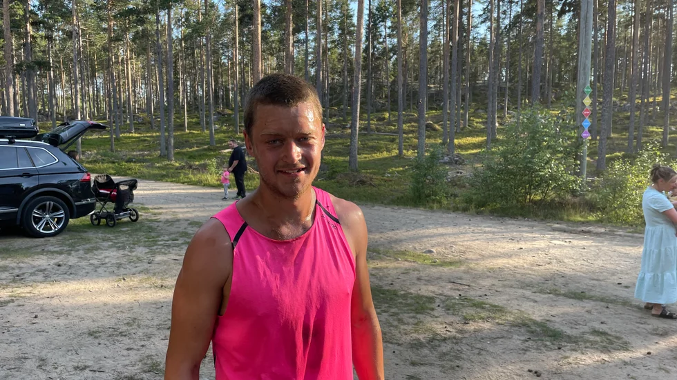 Olle Olsson gör en kanontid på 9.4 km. 
