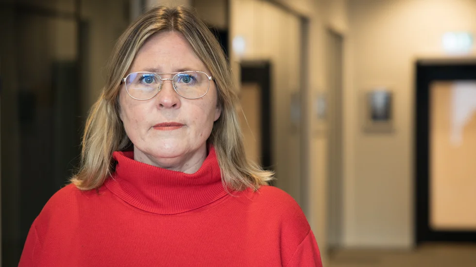 "Var noga med handhygienen och tvätta händerna regelbundet med tvål och vatten. Det är också bra att hosta och nysa i armvecket samt undvika att röra sig i ansiktet", säger Maria Marklund, smittskyddsläkare vid Region Västerbotten.