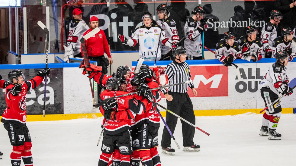 Piteå Hockey fick sista skrattet i derbyt sedan David Granberg avgjorde med en iskall straff..