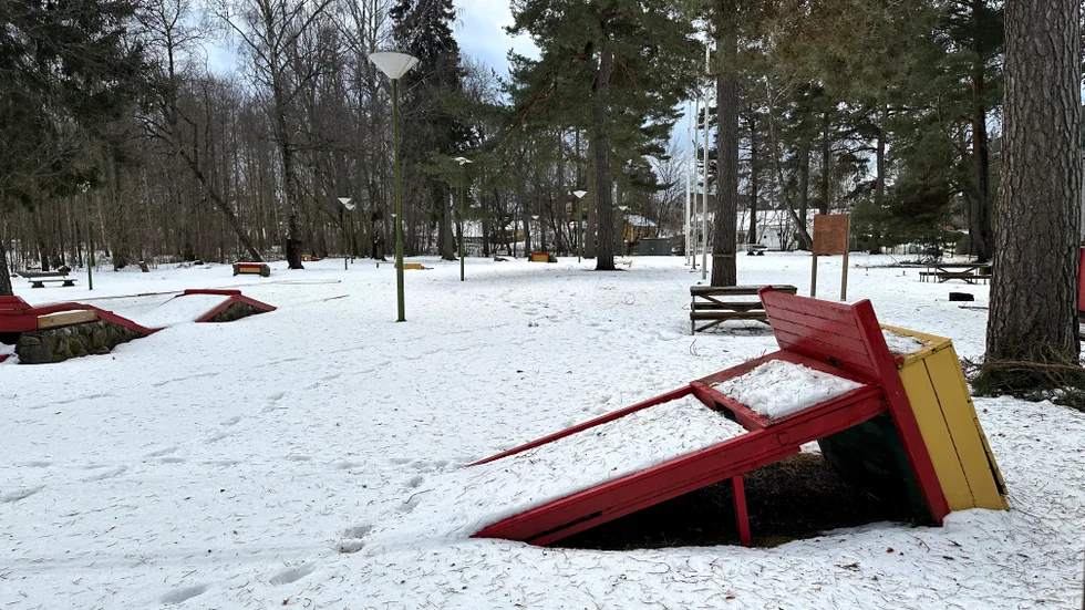 Minigolfanläggningen "Långgolfen" i Varamon skulle Lalandia ha etablerat sig på. Men nu kanske det öppnas nya möjligheter. "Vi vill köra en säsong och se hur det känns", säger Kari Hyvönen.