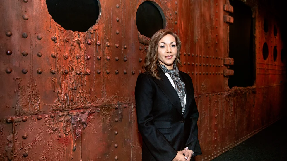 RMS Titanics vd Jessica Sanders. Aktuell med en utställning i Täby centrum där fynd från vraket visas upp.