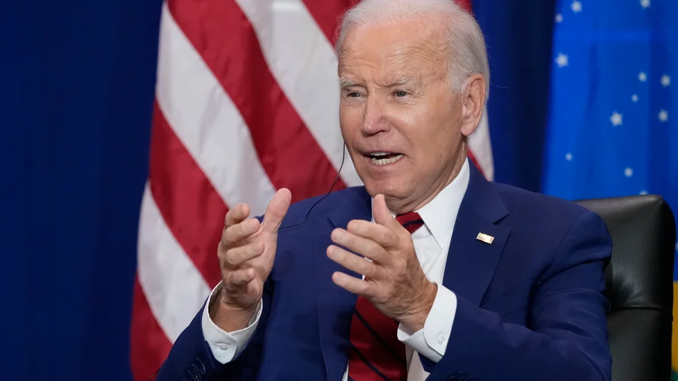 Bidenadministrationen tillkännager åtgärder för att snabbare få venezuelaner som invandrat i arbete.