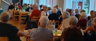 Middagsträff på Folkets hus lockade 120 deltagare
