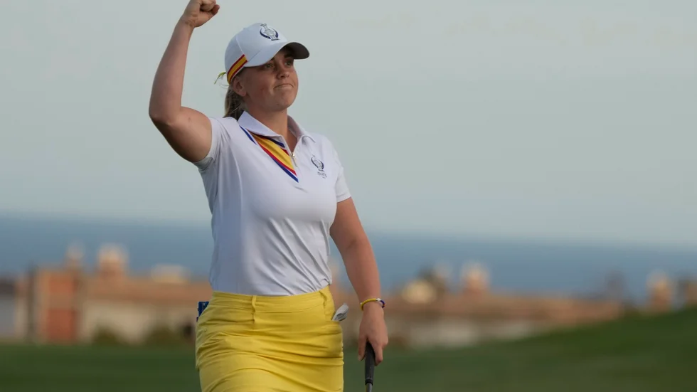 Maja Stark under Solheim Cup. Men en rond kvar i LPGA-tourtävlingen i Shanghai är svenskan i ledningen. Arkivbild.
